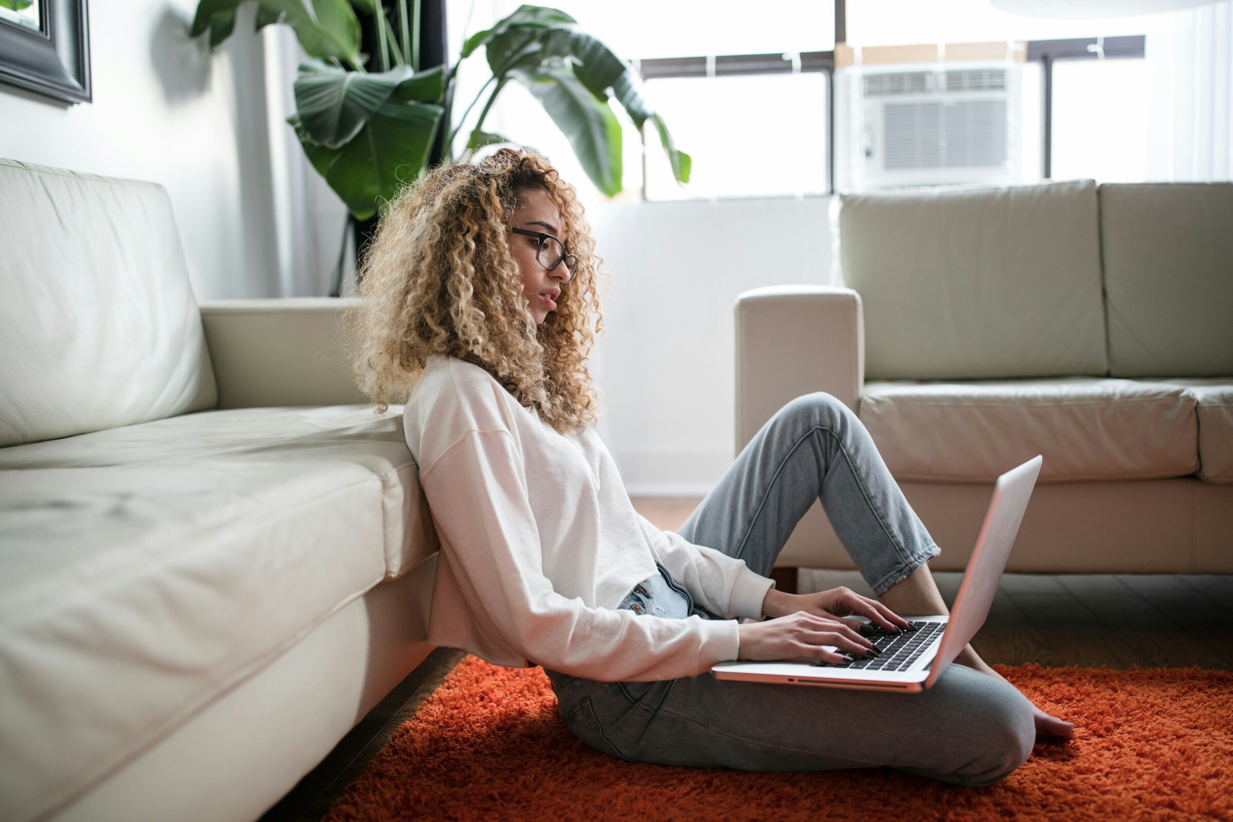person siting alone - Newrelic Pricing